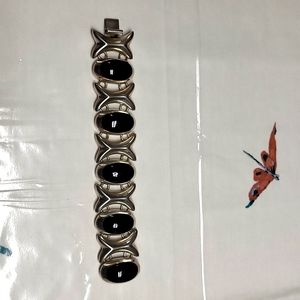 XO Sterling silver bracelet